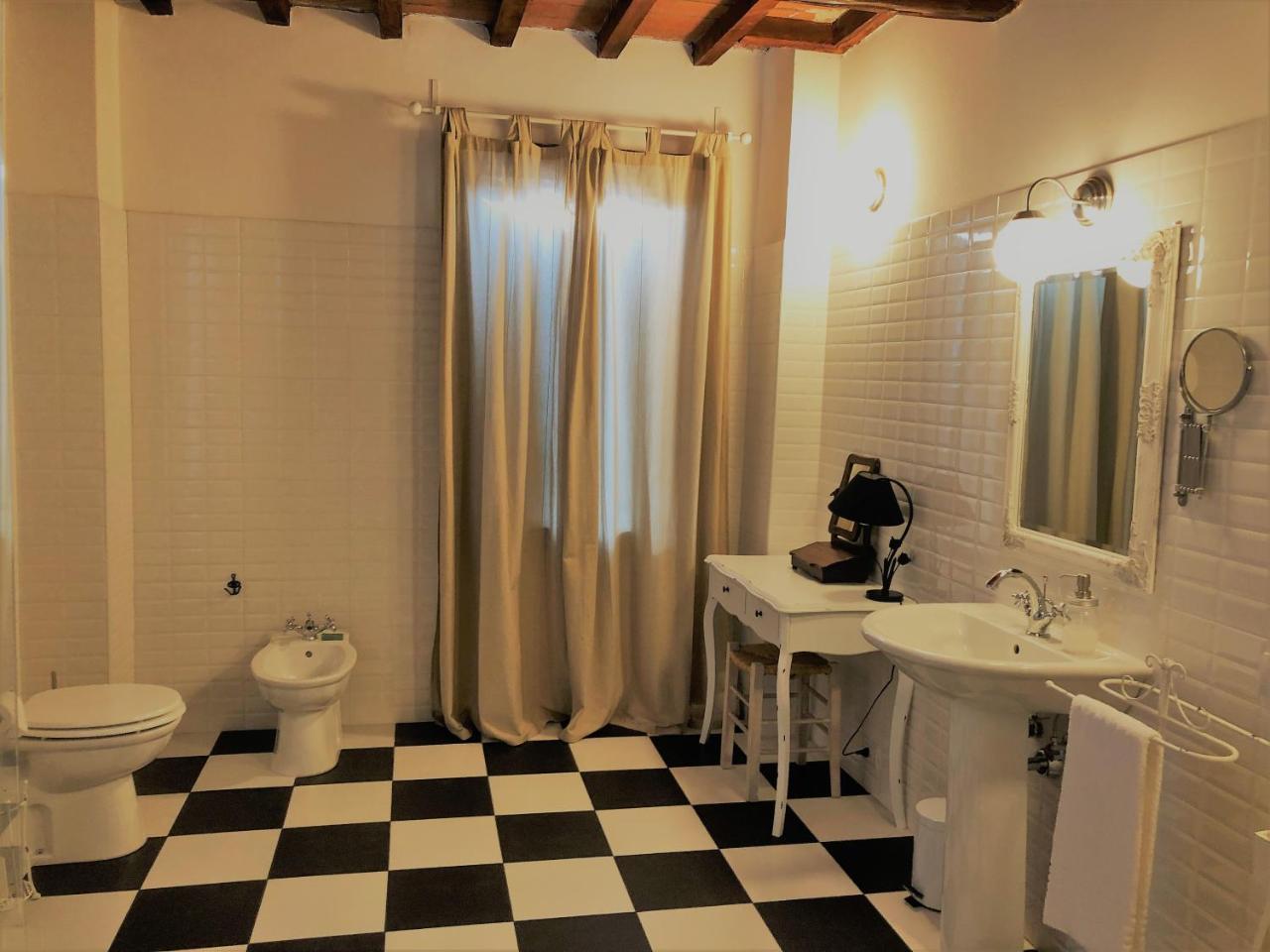 Il Contado -Room And Breakfast- Кастельфранко-Емілія Екстер'єр фото